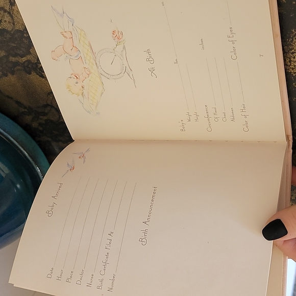 Vintage 1935  Precious Moments Baby Book - Picture 4 of 9